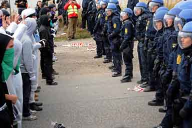 Activists v Danish cops